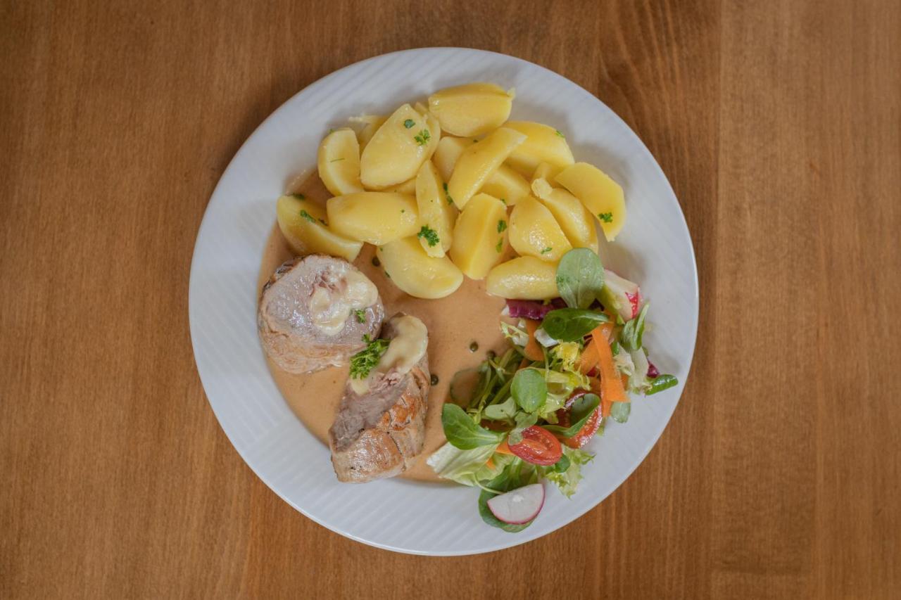Restaurant & Pension Liebenstein Libá Екстериор снимка